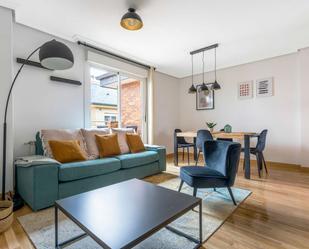Sala d'estar de Apartament per a compartir en  Madrid Capital amb Aire condicionat, Calefacció i Terrassa