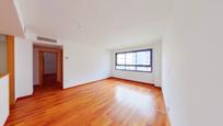 Living room of Flat to rent in  Valencia Capital  with Air Conditioner and Swimming Pool