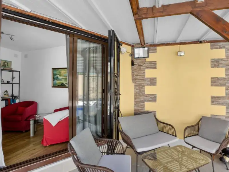 Casa aparellada amb piscina en venda a Nueva Torrevieja - Aguas Nuevas, imagen 7