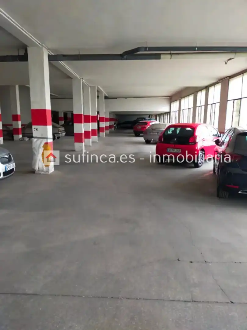 Garage zum Verkauf in Santa Rosa