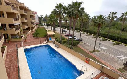 Swimming pool of Flat for sale in Sotogrande  with Terrace