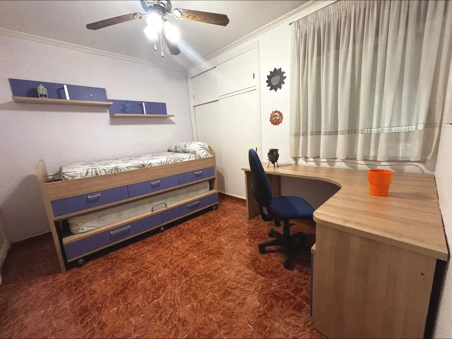 Habitación de Piso en venta en Alicante / Alacant con Calefacción