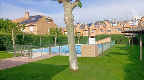Foto 2 de Casa adosada en venta en Restón I - Restón II, Valdemoro