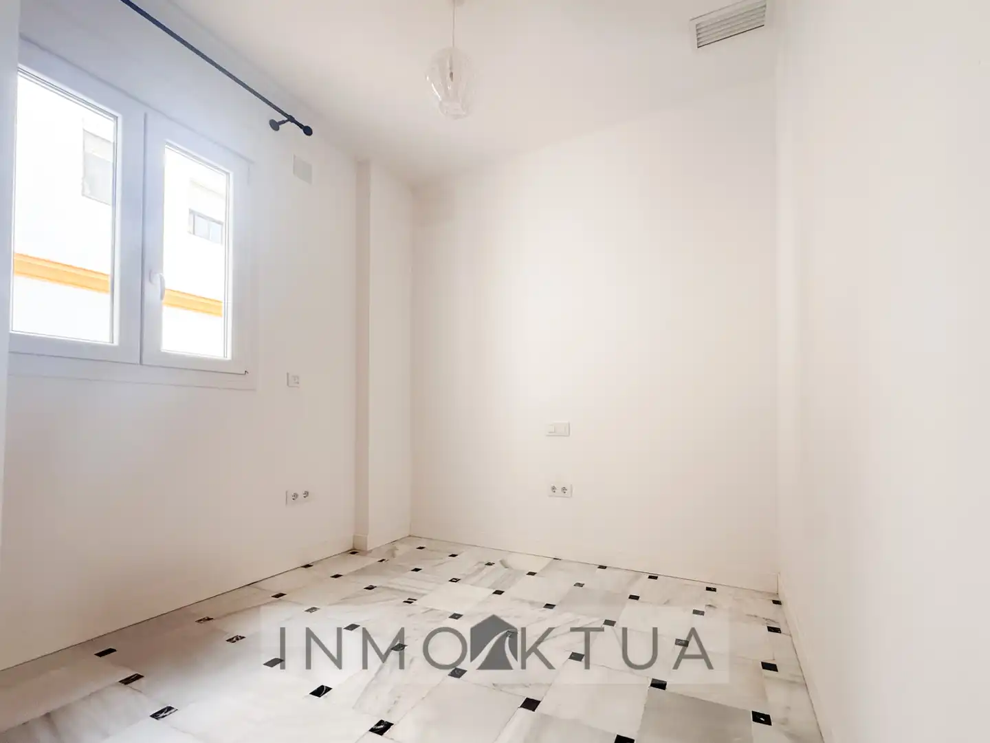 Habitación de Piso en venta en Jerez de la Frontera con Aire acondicionado, Horno y Lavadora