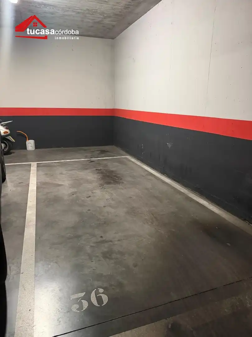 Parking de Planta baja en venta en Córdoba con Aire acondicionado, Terraza y Trastero
