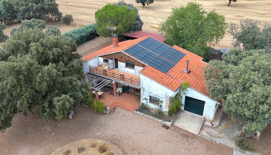 Foto 1 de Casa o xalet en venda a Calle Río Guadiana, Pioz, Guadalajara