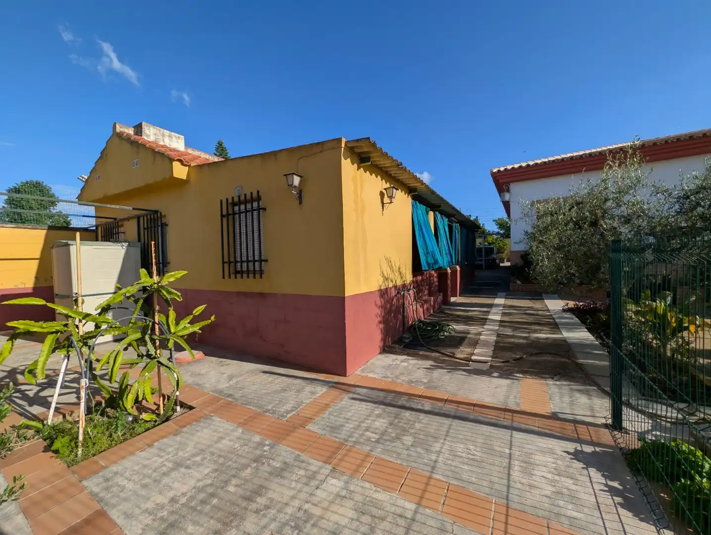 Chalet con piscina en venta en Sanlúcar la Mayor, imagen 40