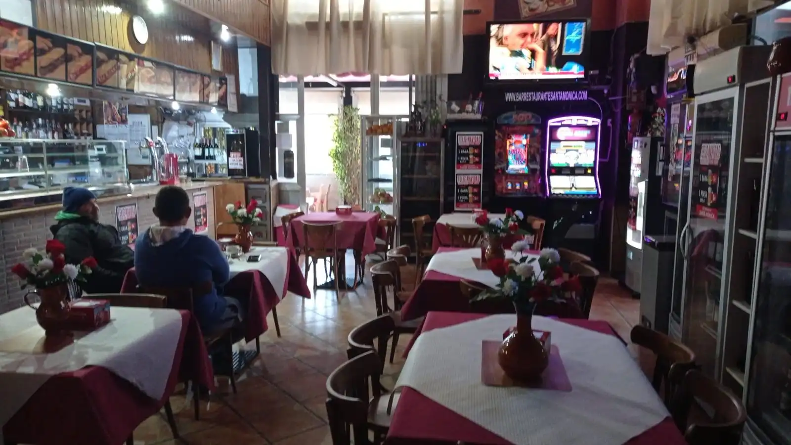 Locale commerciale in cessione a Calle Pedro María Unanue 9