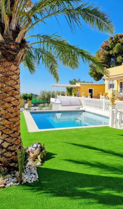 Chalet con piscina en venta en Partidas de Alicante, imagen 2