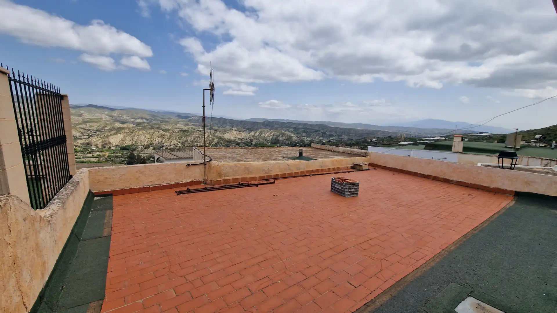 Terrassa de Casa o xalet en venda en Instinción amb Moblat