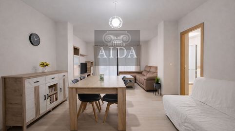 Foto 2 de Apartamento en venta en Centro, Estepona