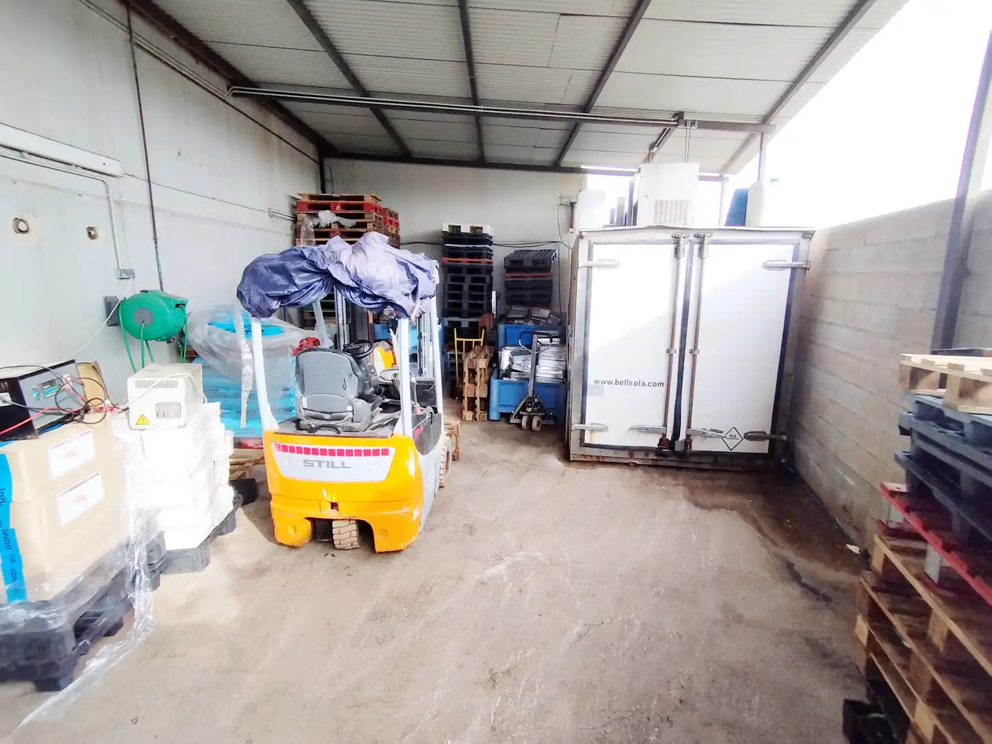 Nave industrial en venta en Vélez-Málaga con Alarma