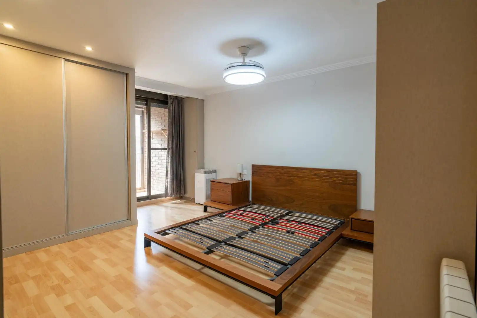 Bedroom of Flat for rent in Plaza Xúquer