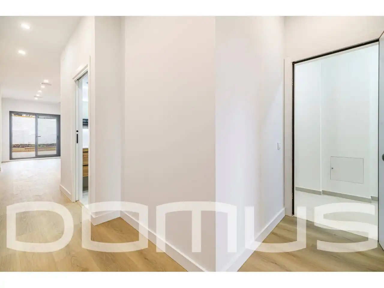 Bedroom of Flat for sale in Sant Boi de Llobregat  with Air Conditioner, Heating and Storage room
