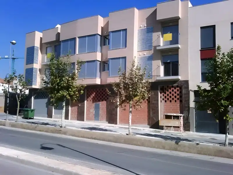 Individual for sale in DE SERRA, imagen 2