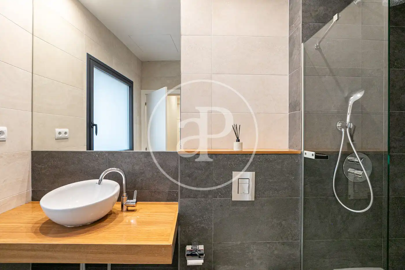 Piso con terraza en alquiler en Carrer de la Palla, imagen 24