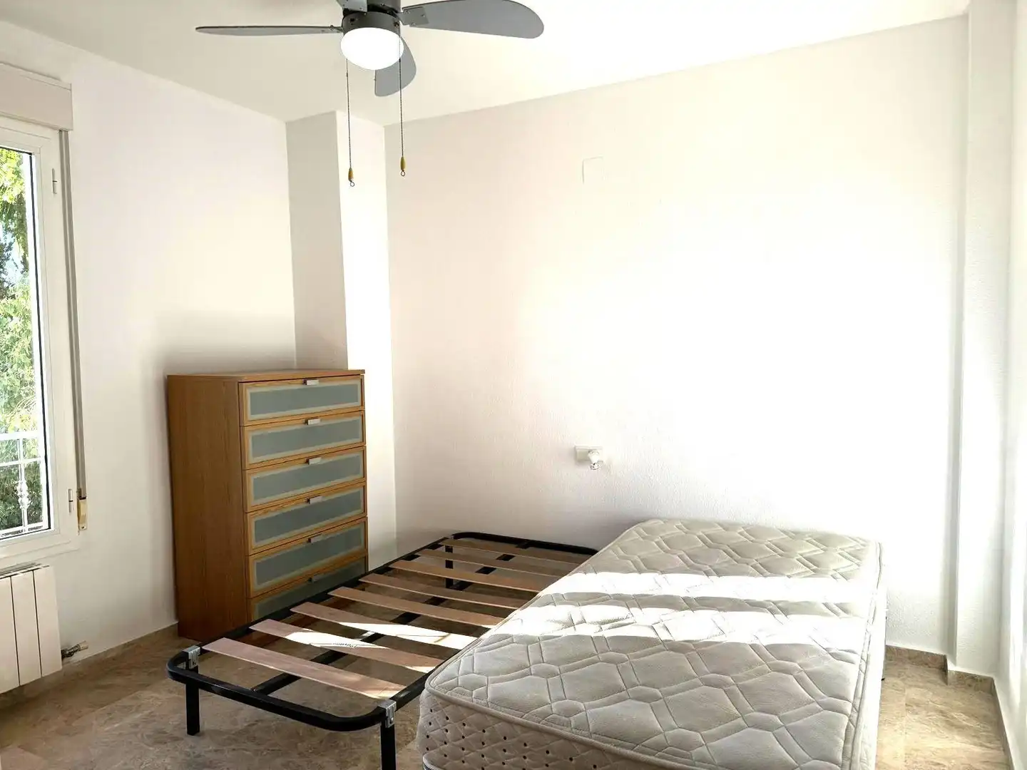 Casa o xalet de lloguer a Ressol, Bonalba - Cotoveta