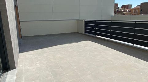Foto 3 de Dúplex de alquiler en Centre, Badalona