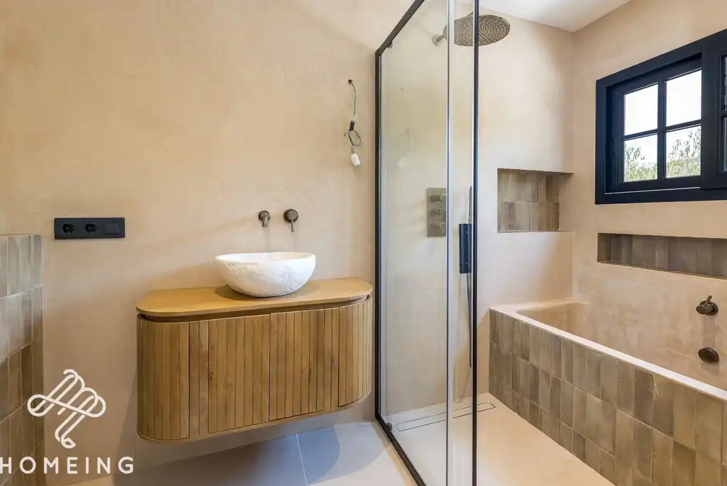 Bathroom of Country homes for rent in Llucmajor  with Air Conditioner, Private garden and Swimming Pool