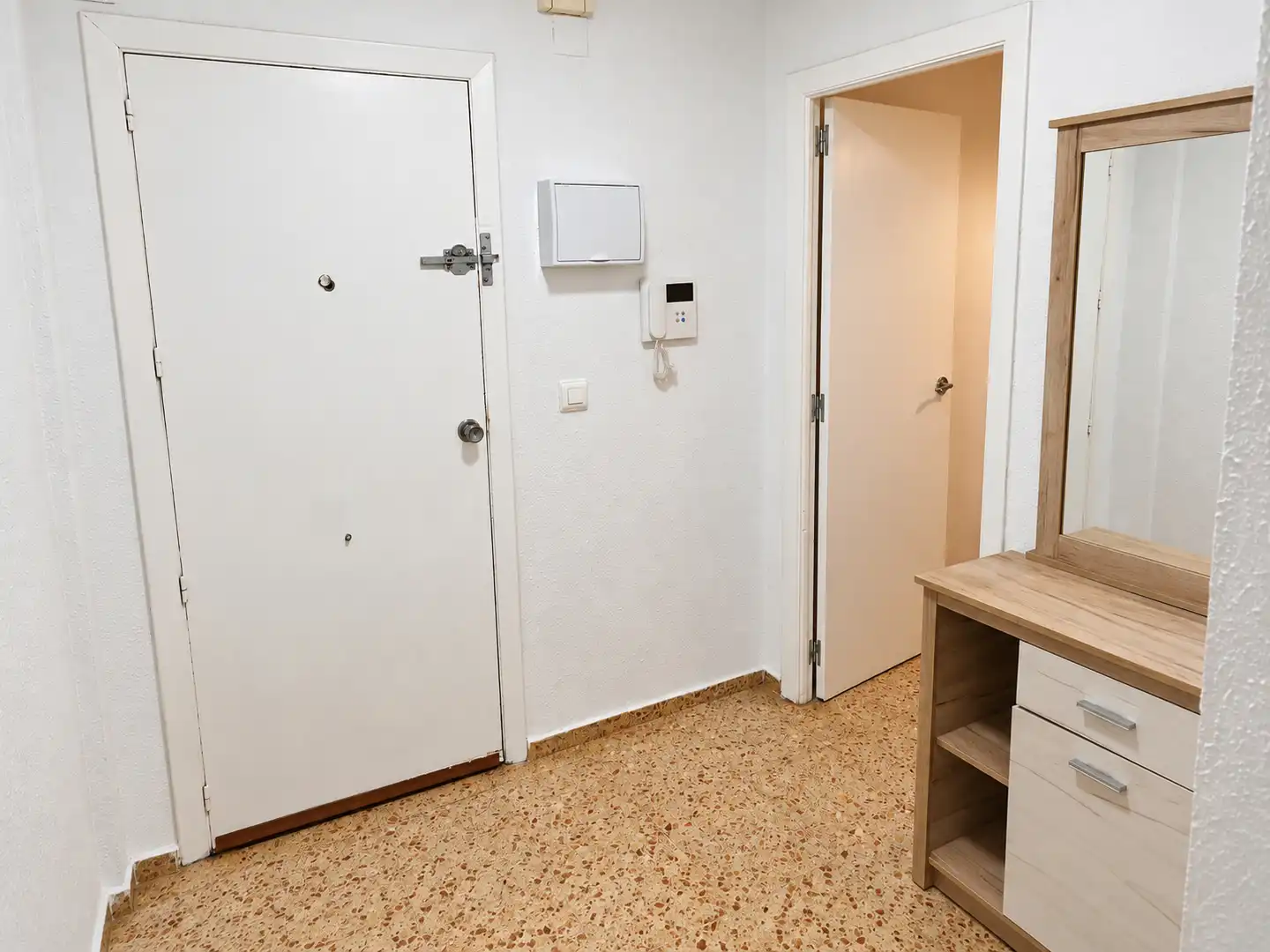 Flat with terrace for sale in Carrer Doctor Gea Mariño, imagen 11
