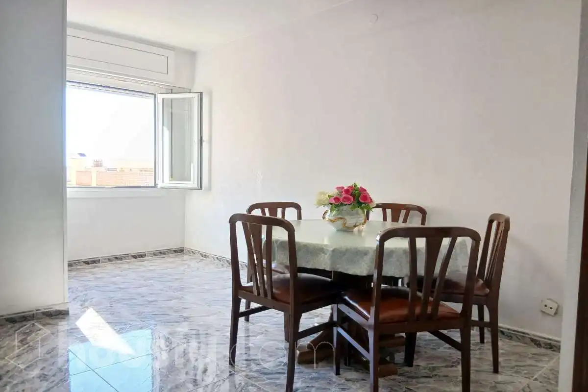 Appartement avec ascenseur à louer à Carrer d'Eduard Gibert i Riera .