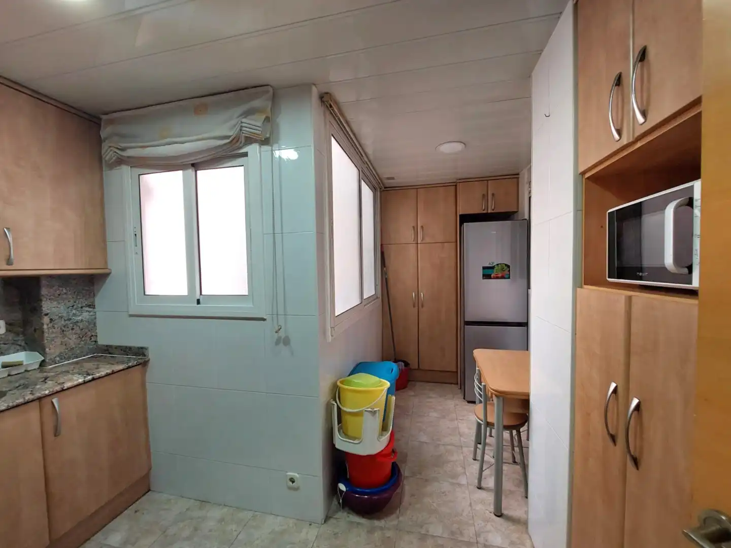 Kitchen of Flat for sale in Barcelona  with Parquet flooring, Furnished and Oven