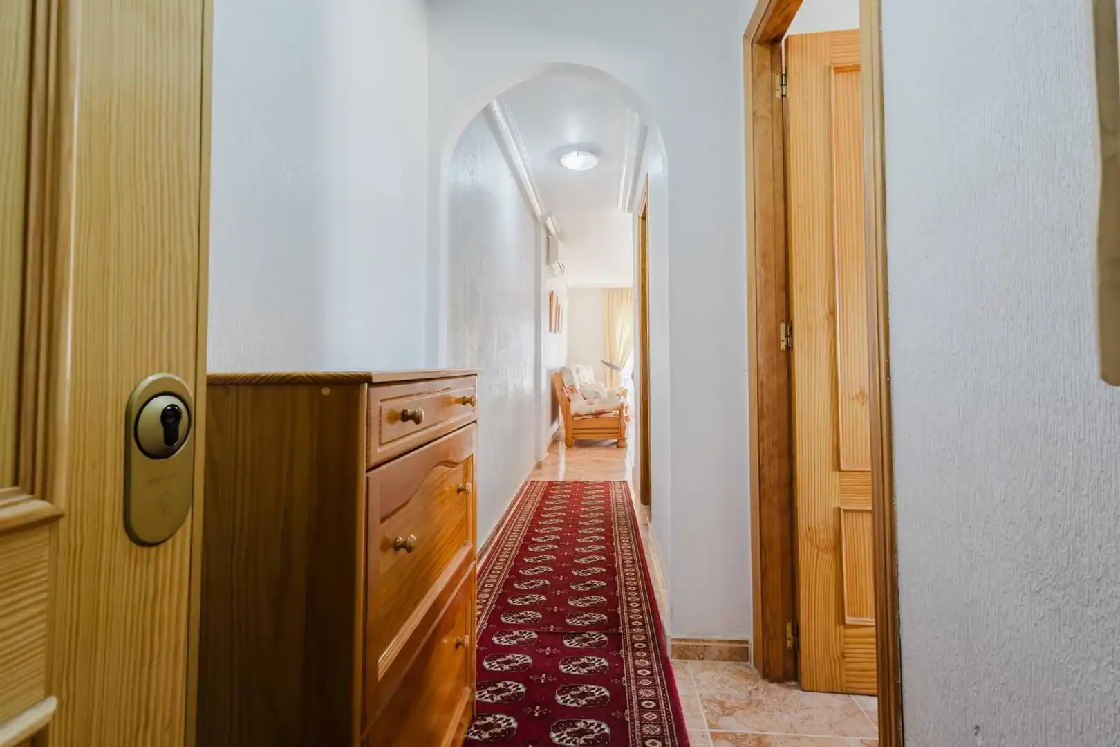 Apartamento con ascensor en venta en Calle  Ciudad de Barcelona, imagen 2