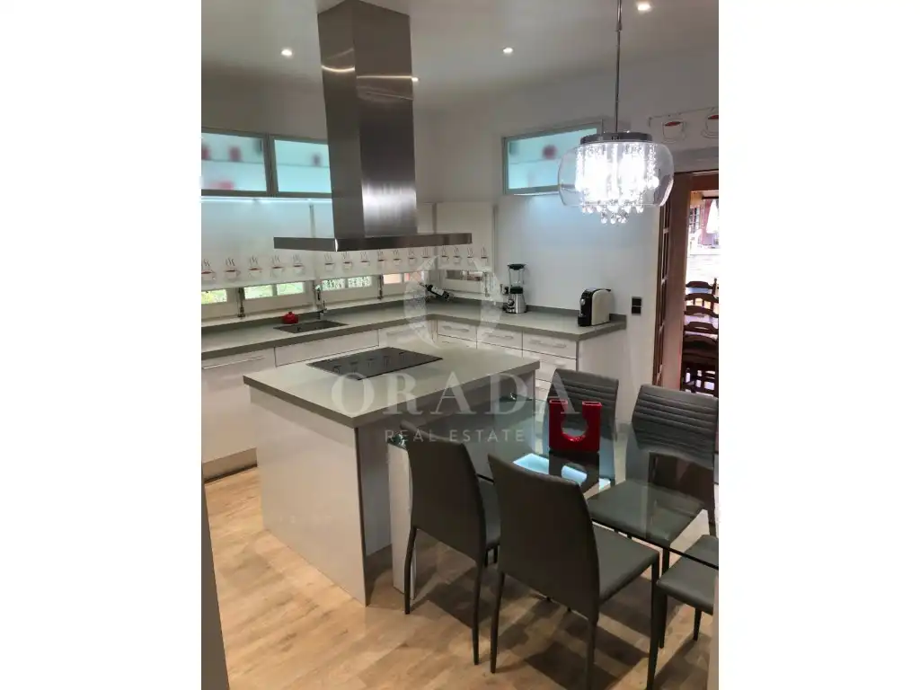 Cocina de Piso en venta en La Massana con Calefacción, Jardín privado y Terraza
