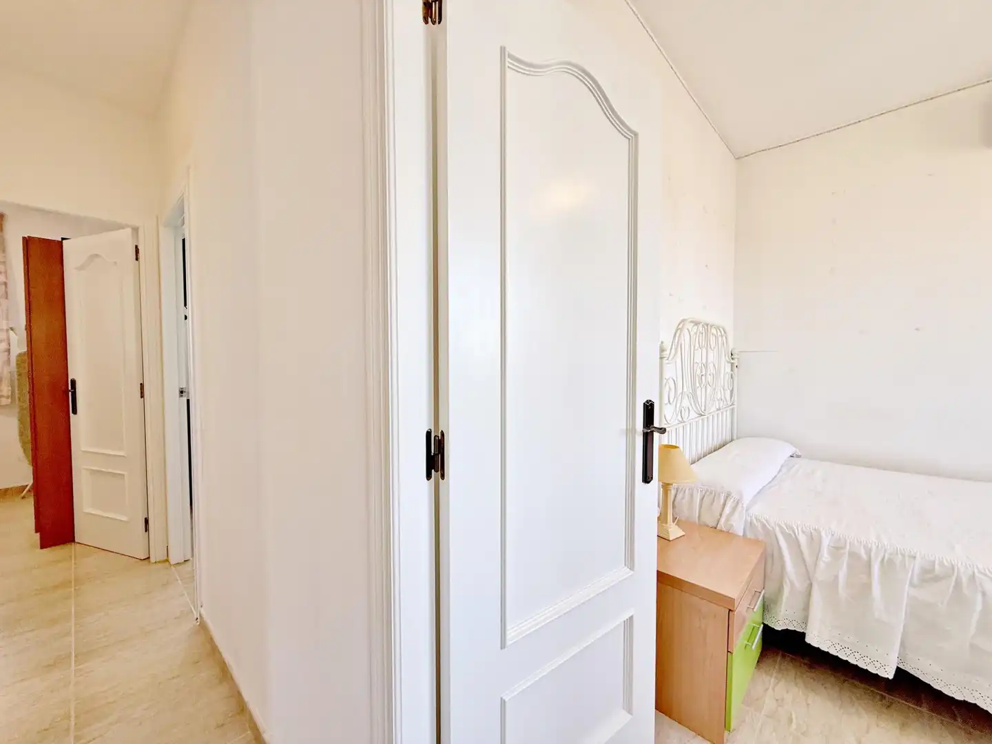 Dormitori de Casa o xalet en venda en Llíria amb Aire condicionat, Calefacció i Jardí privat