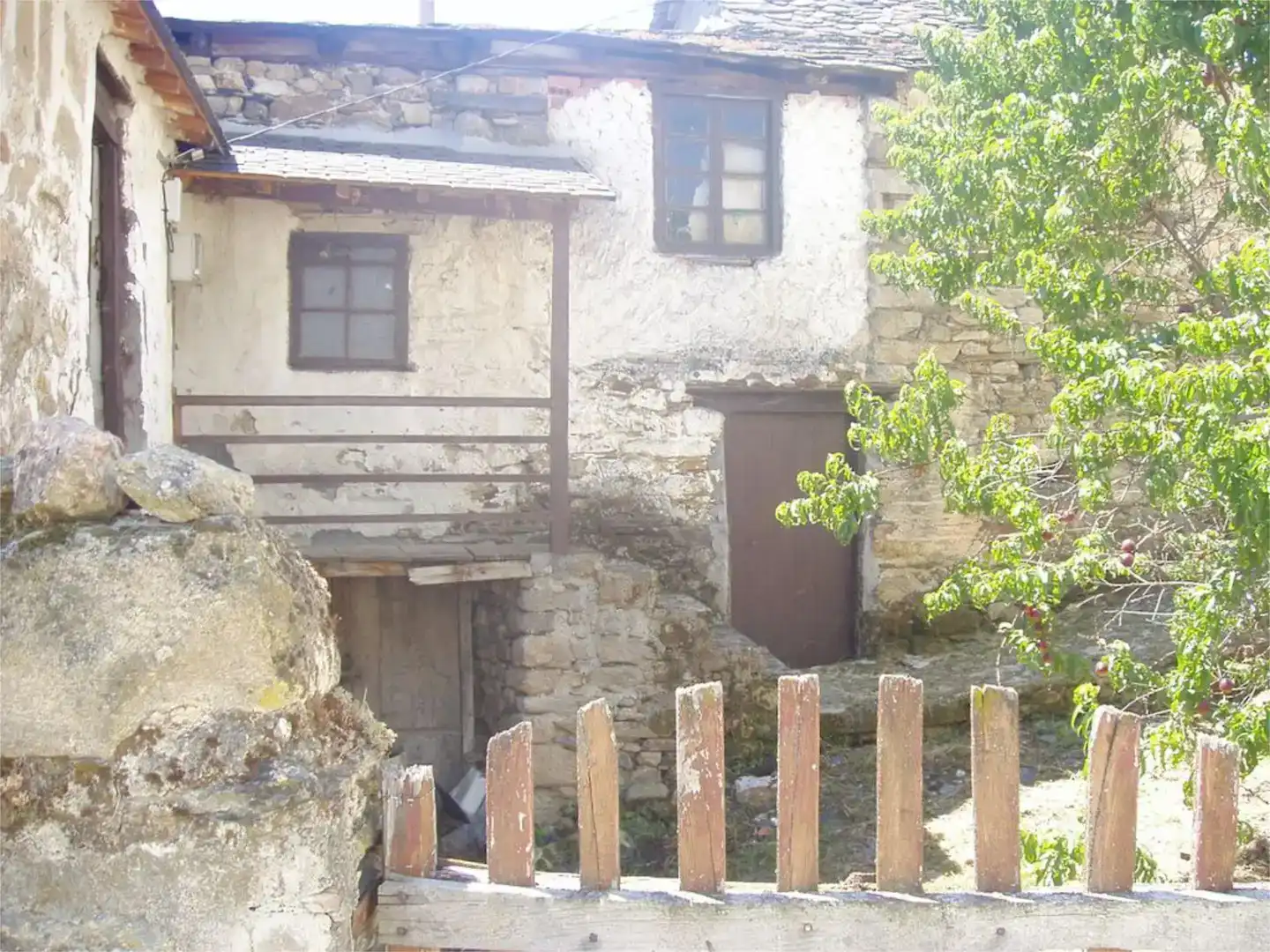 Exterior view of Houses for sale in Larouco  with Balcony