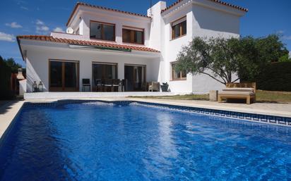 Piscina de Casa o xalet en venda en L'Ametlla de Mar  amb Terrassa, Piscina i Balcó