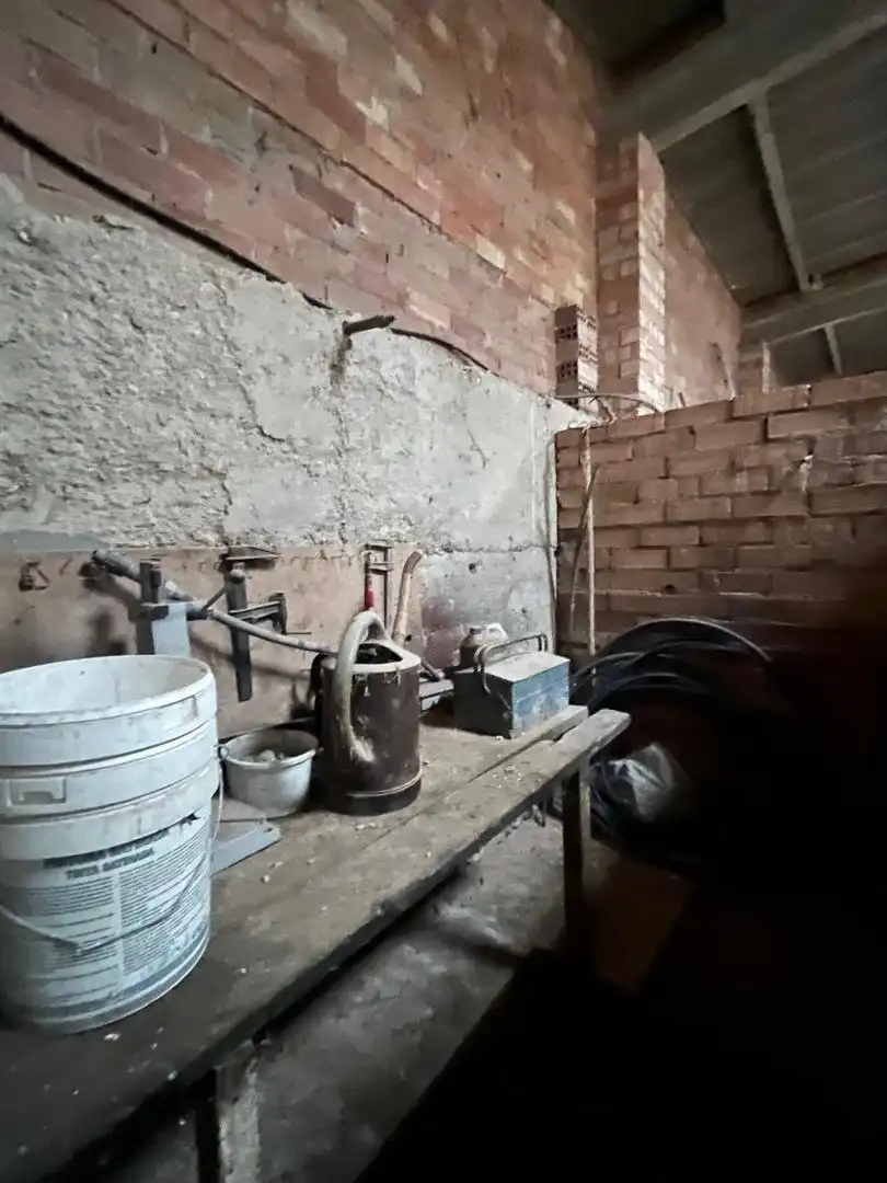 Cocina de Terreno industrial en venta en Bellvís