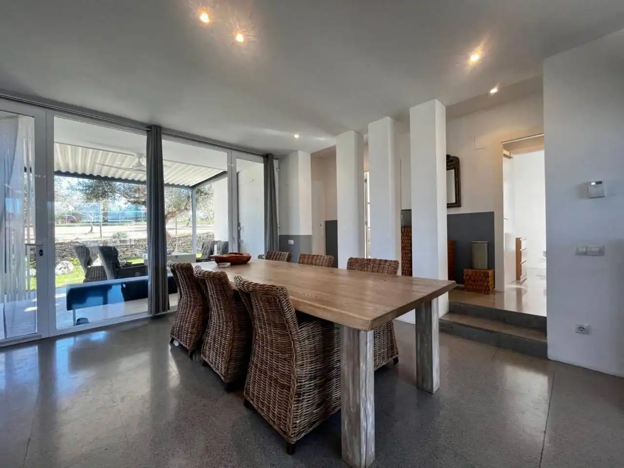 Menjador de Finca rústica en venda en San Jorge / Sant Jordi amb Calefacció, Jardí privat i Terrassa