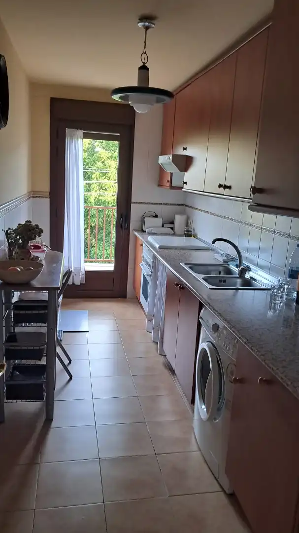Cocina de Apartamento en venta en San Juan de Gredos con Calefacción, Terraza y Amueblado