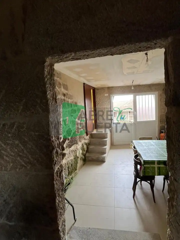Casa o chalet en venta en Vilar de Barrio con Calefacción, Jardín privado y Amueblado