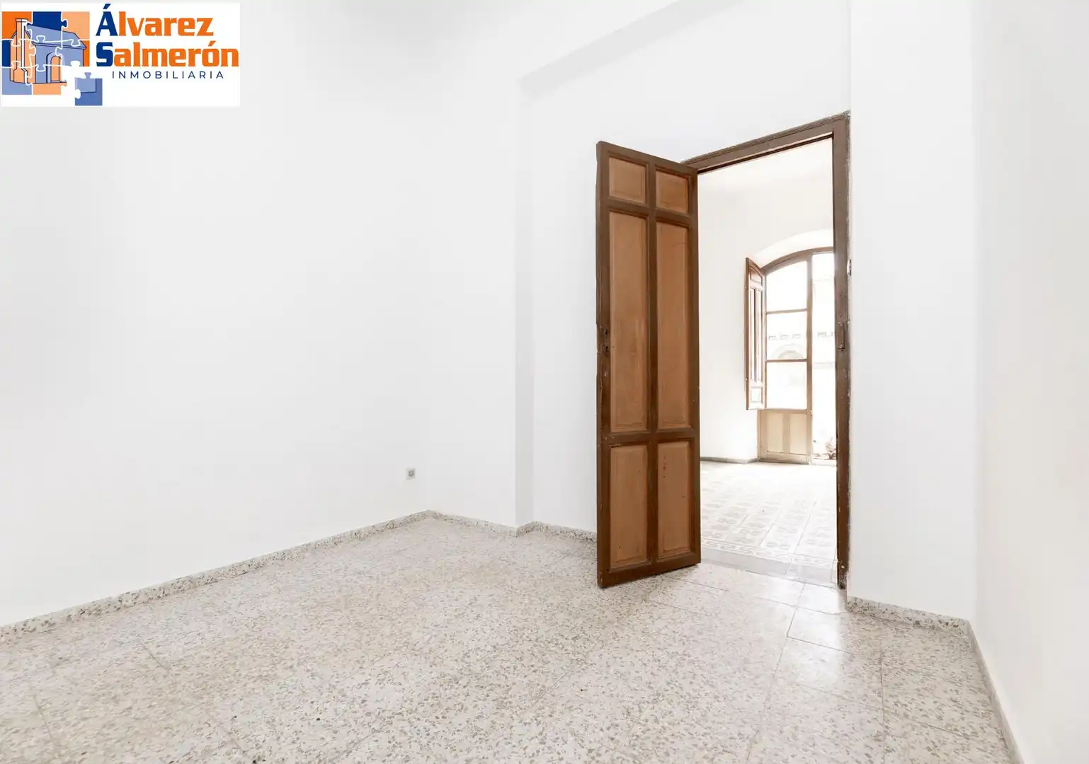 Apartament amb ascensor en venda a Calle  Gran Vía de Colón, imagen 18