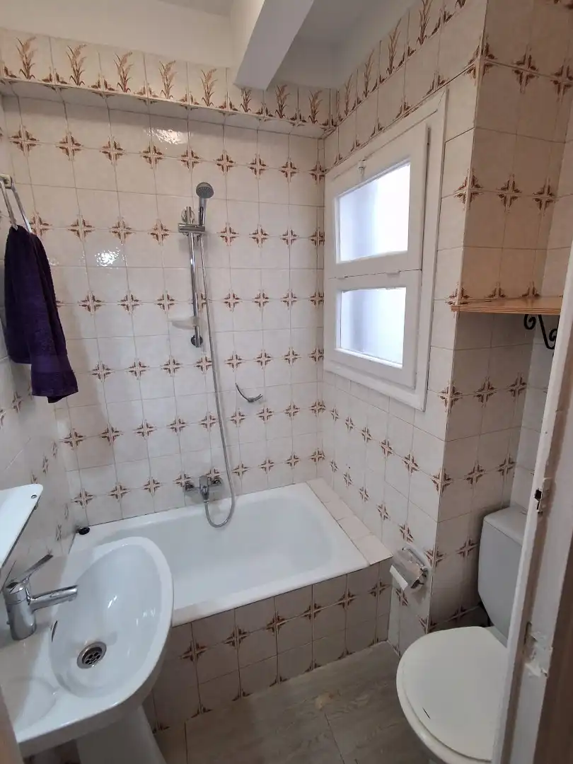 Badezimmer von Wohnung zur Miete in Roses mit Terrasse, Möbliert und Balkon