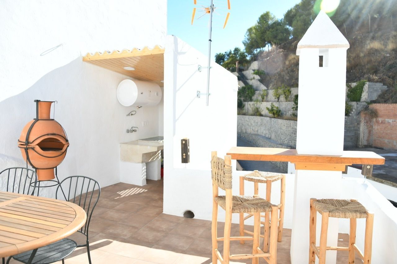 Terrace of Single-family semi-detached for sale in Salares