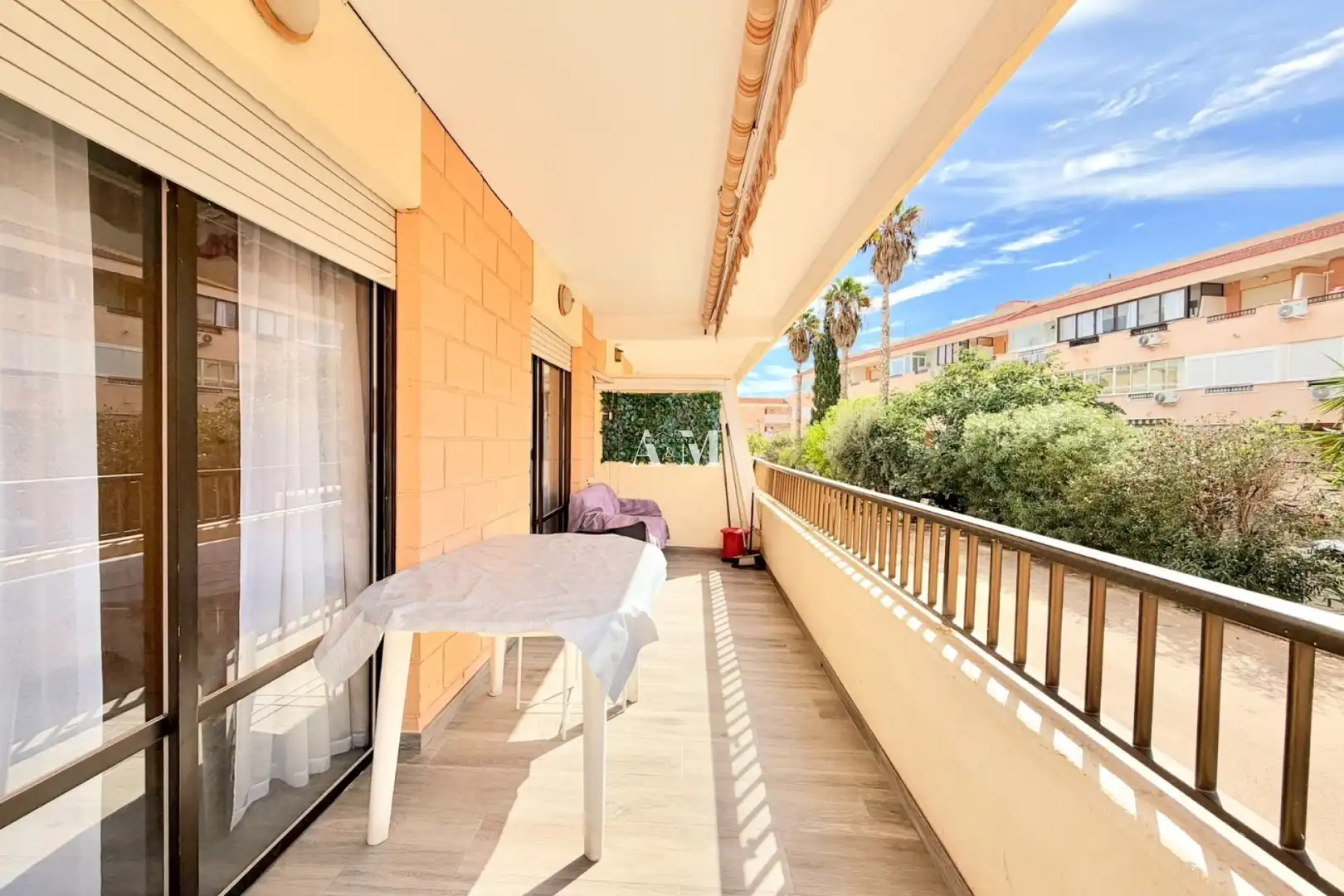 Terraza de Piso de alquiler en Mil Palmeras