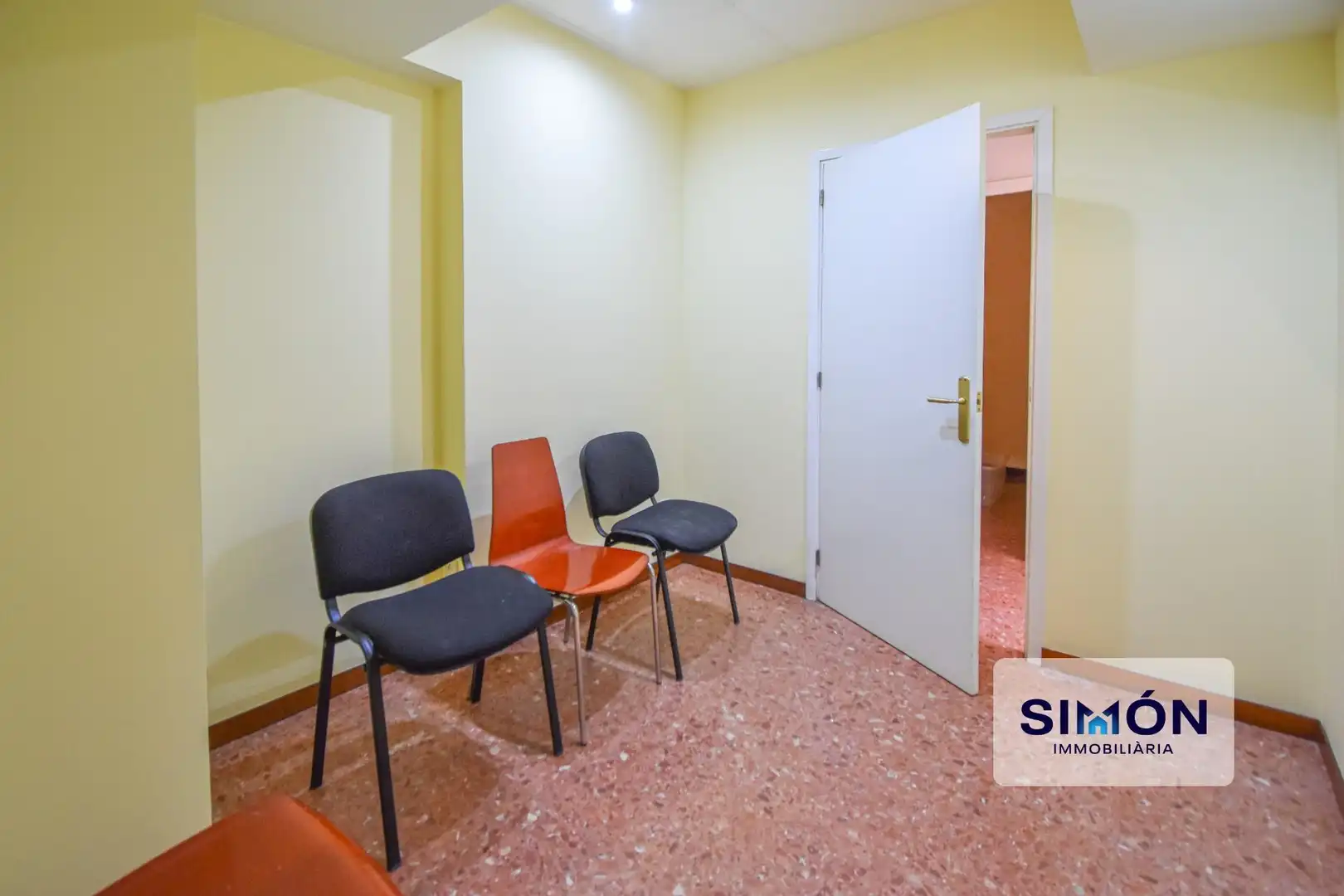 Local comercial en venda a Centre - Passeig i Rodalies, imagen 13