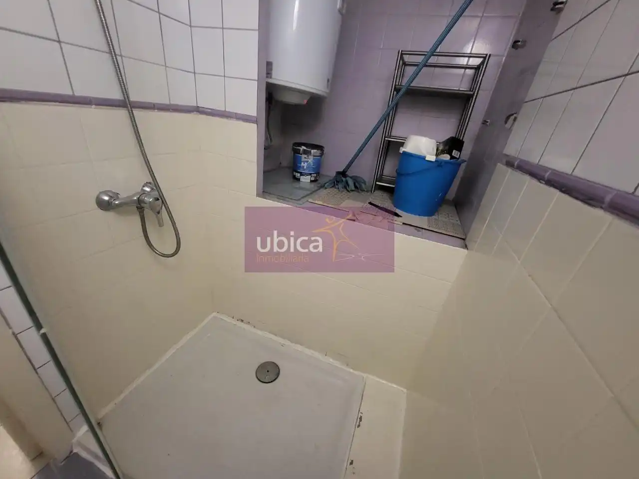 Bathroom of Flat for sale in Vigo 
