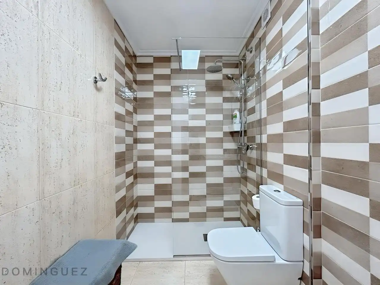 Badezimmer von Wohnungen zur Miete in Vigo  mit Heizung, Terrasse und Möbliert