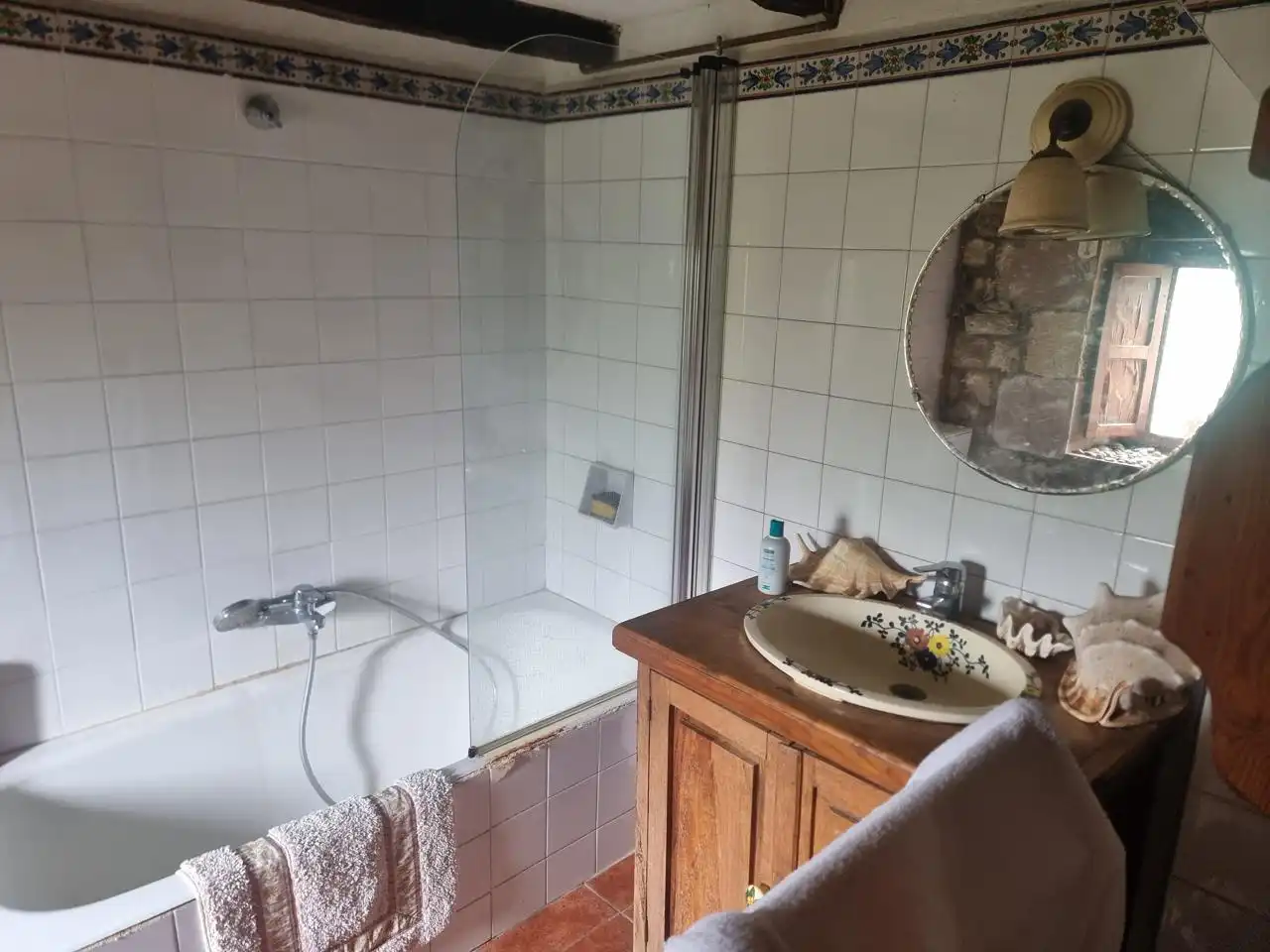 Baño de Casa o chalet en venta en Corvera de Toranzo con Calefacción, Jardín privado y Parquet
