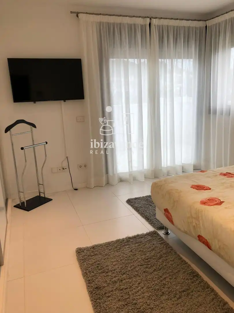 Habitación de Dúplex de alquiler en Santa Eulària des Riu con Aire acondicionado, Calefacción y Terraza
