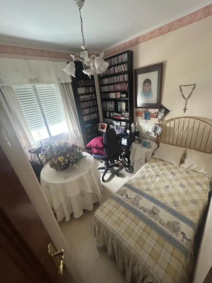 Bedroom of Flat for sale in Vélez-Málaga  with Air Conditioner, Terrace and Furnished
