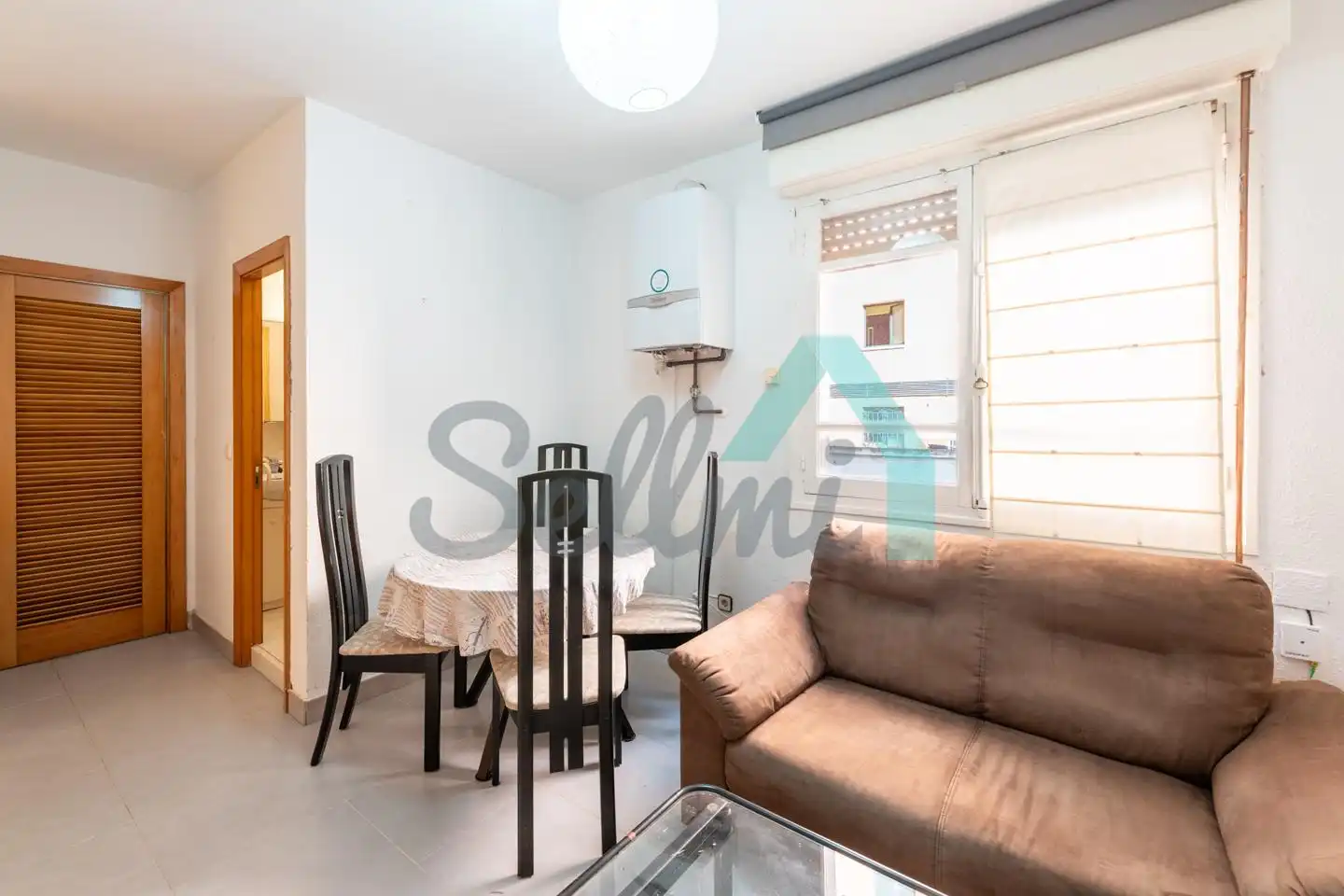 Planta baja de alquiler en Calle Arzobispo Guisasola, Santo Domingo - El Campillín