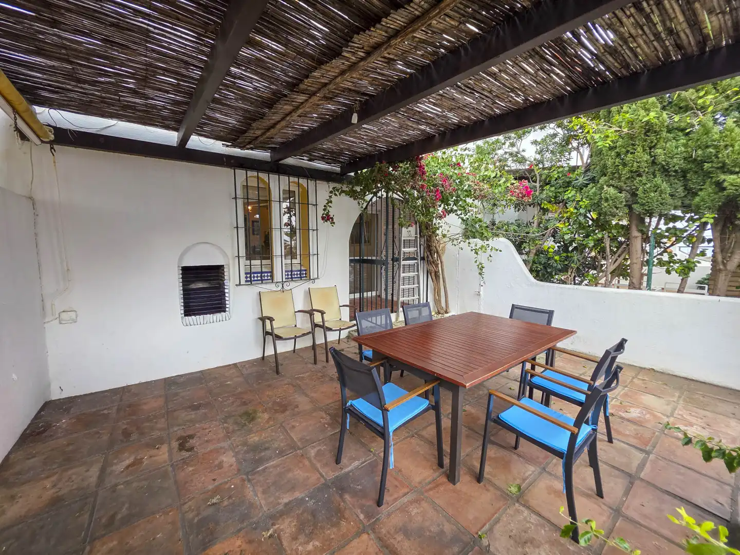 Maison mitoyenne avec piscine à vendre à Bahía de Casares, imagen 3