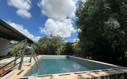 Piscina de Casa o xalet en venda en Mérida amb Traster i Piscina comunitària