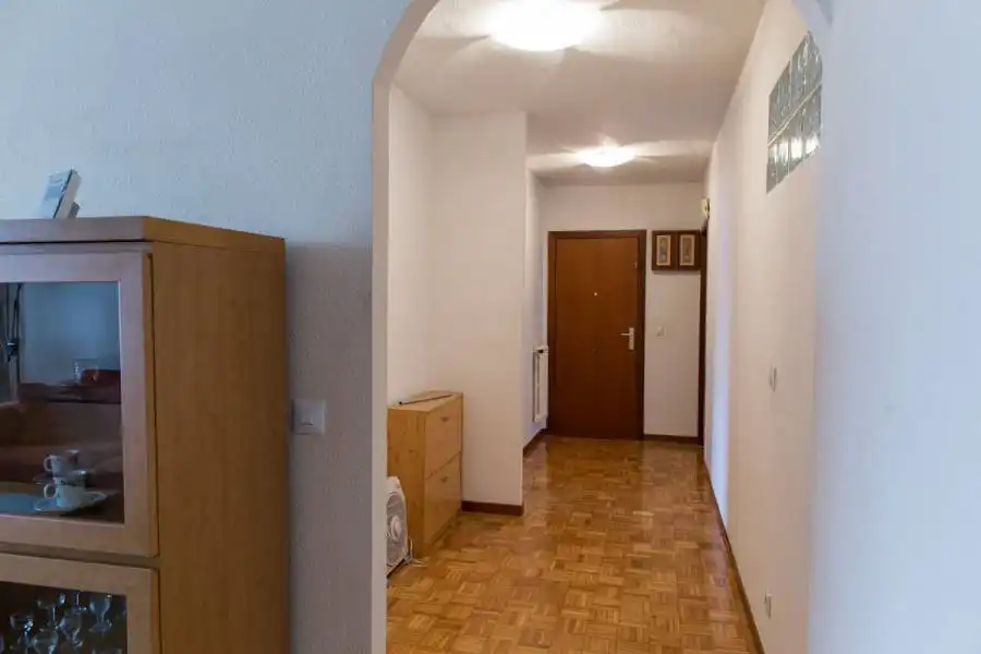 Piso en venta en  Pamplona / Iruña con Calefacción, Parquet y Amueblado