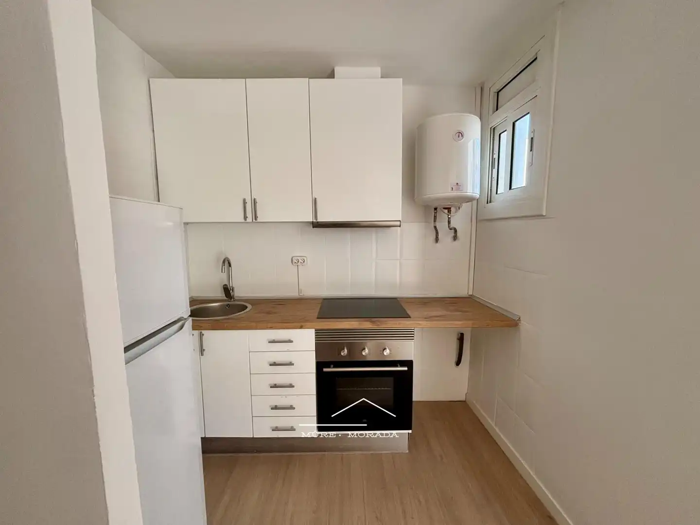 Kitchen of Flat for sale in Barcelona  with Parquet flooring and Terrace